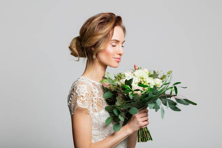 prepping brides for their wedding day